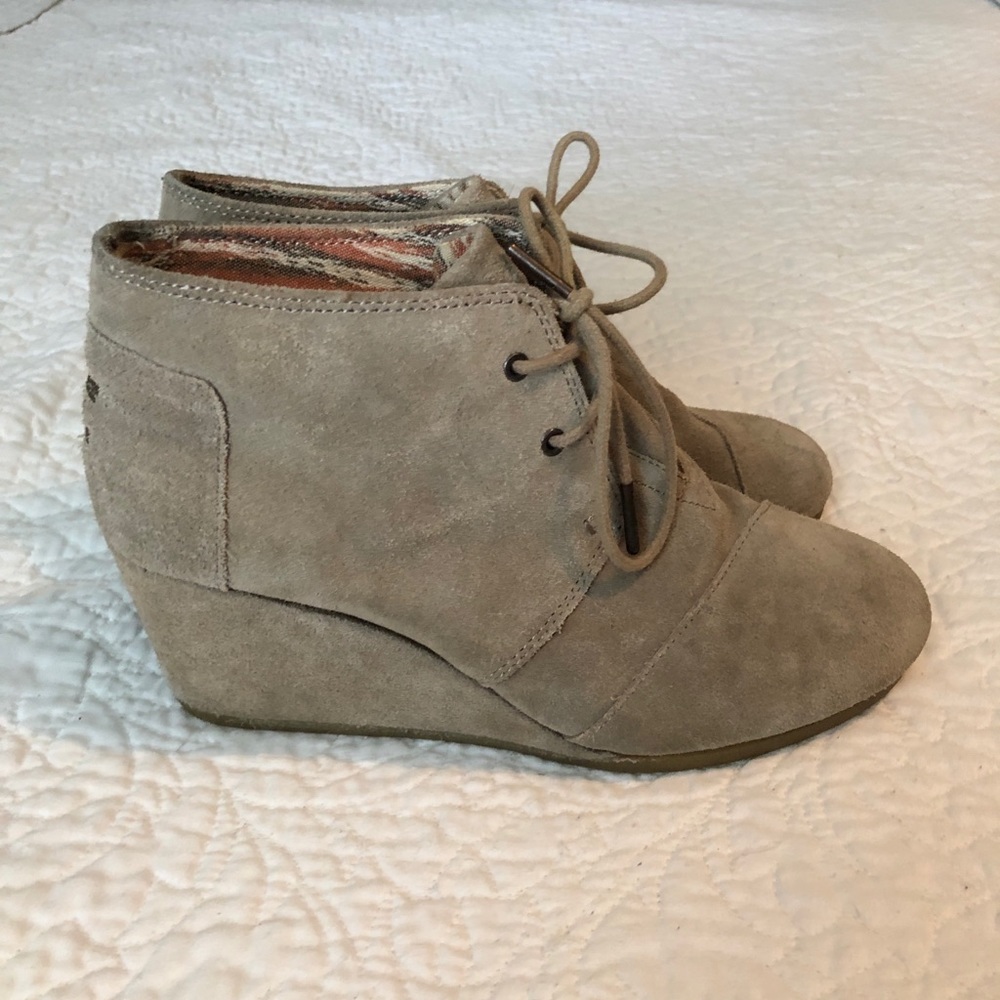 Tom Wedges